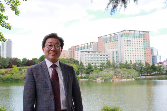 건국대 김성민 명예교수, 격랑의 동북아 외교 현장에 부임